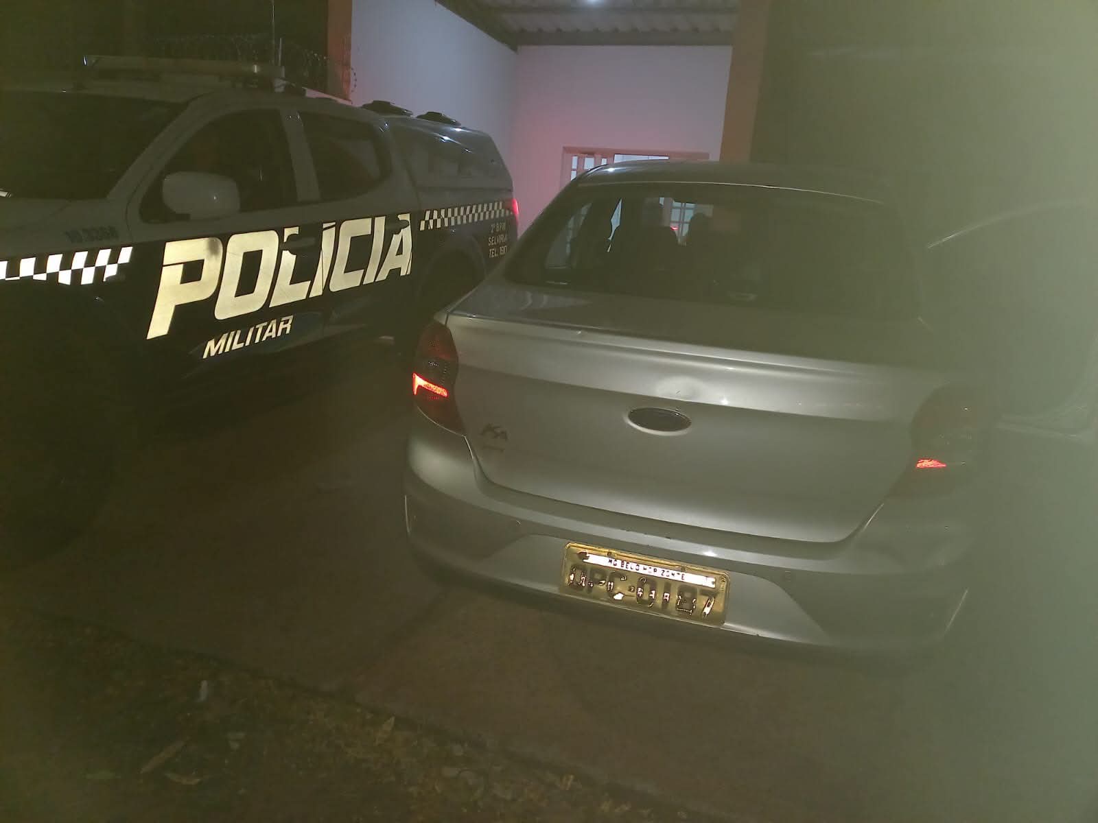 Ford Ka é apreendido em Três Lagoas por suspeita de adulteração e motorista sem habilitação - Imagem do artigo