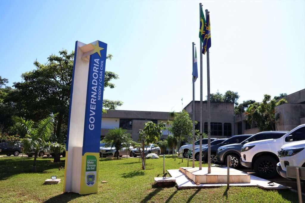 Servidores de MS terão feriado prolongado de quatro dias em novembro