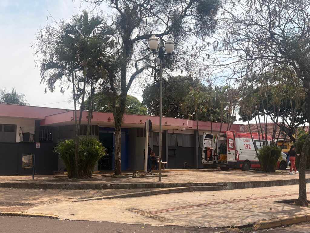 Homem agride companheira e sogro com madeira em Dourados