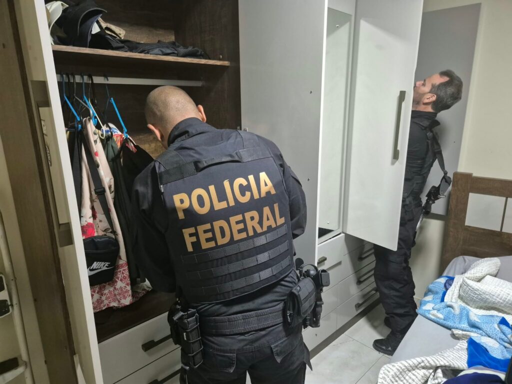 Operação Cesura prende sobrinhos que levavam recados a líder de facção em Campo Grande