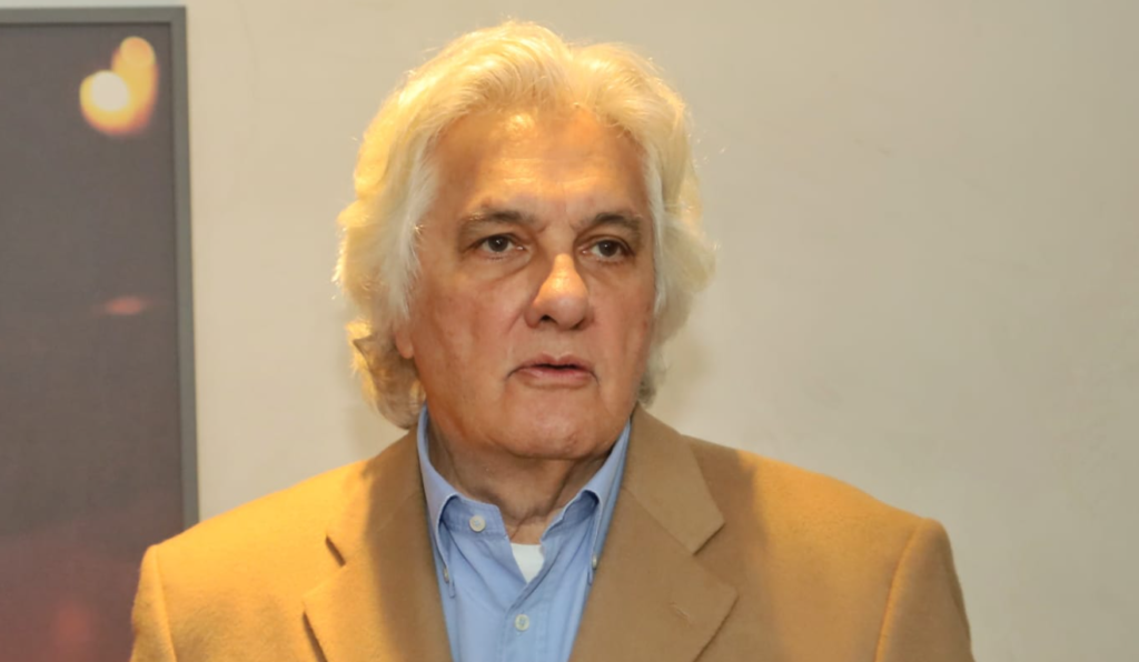 Delcídio Amaral defende regionalização da saúde na reta final da campanha